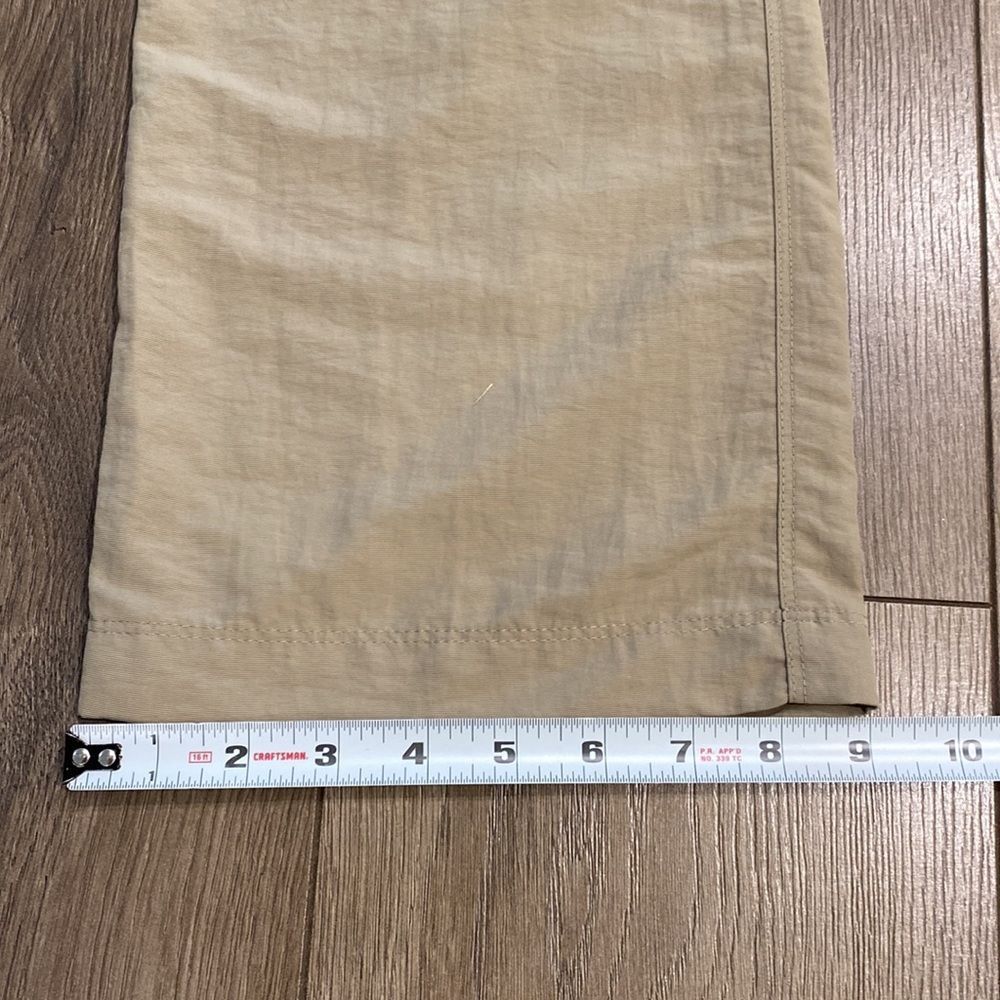 NWOT The North Face Tan Convertible Nylon Hiking Active Pants Size 6 - Picture 16 of 16